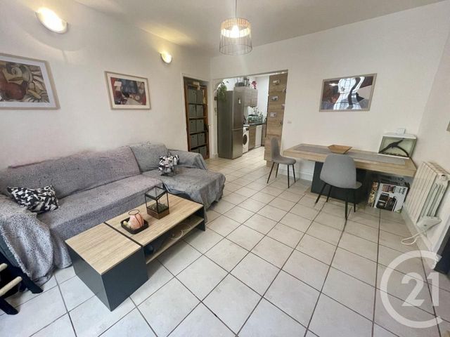 Appartement T2 à vendre - 2 pièces - 40.09 m2 - NIMES - 30 - LANGUEDOC-ROUSSILLON - Century 21 Dhuoda