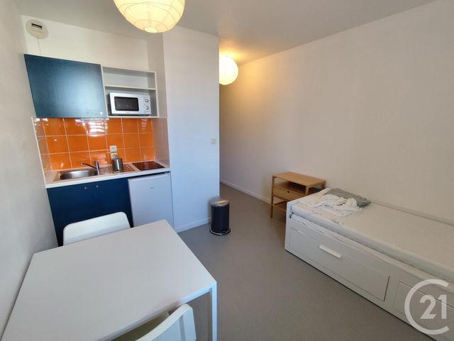 Appartement Studio à louer - 1 pièce - 18.61 m2 - NIMES - 30 - LANGUEDOC-ROUSSILLON - Century 21 Dhuoda