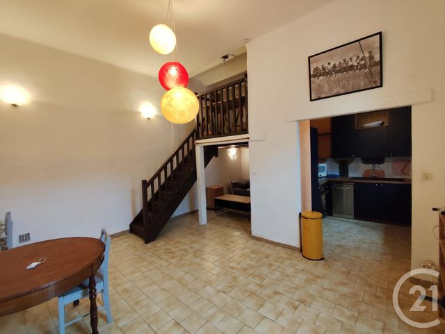 Appartement F2 bis à louer - 2 pièces - 53.73 m2 - NIMES - 30 - LANGUEDOC-ROUSSILLON - Century 21 Dhuoda