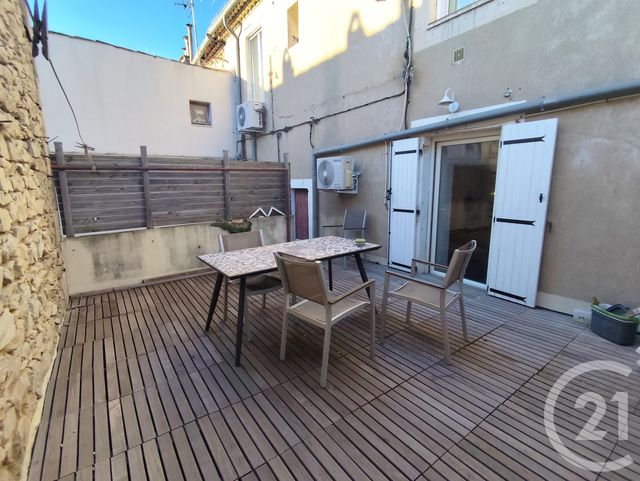 Appartement T2 à louer - 2 pièces - 44.58 m2 - NIMES - 30 - LANGUEDOC-ROUSSILLON - Century 21 Dhuoda