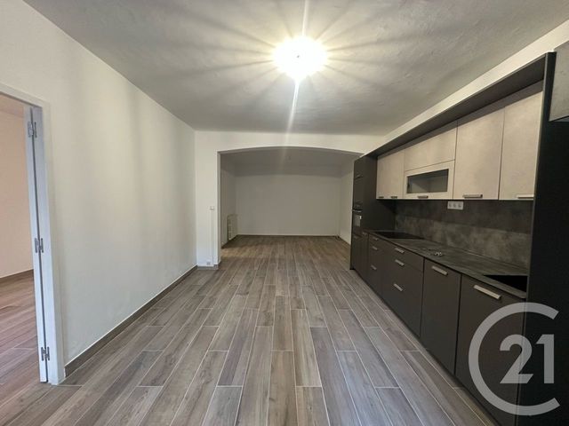 Appartement T2 à louer - 2 pièces - 55.31 m2 - NIMES - 30 - LANGUEDOC-ROUSSILLON - Century 21 Dhuoda