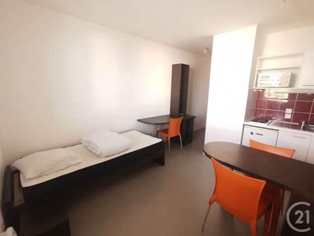 Appartement Studio à louer - 1 pièce - 18.89 m2 - NIMES - 30 - LANGUEDOC-ROUSSILLON - Century 21 Dhuoda